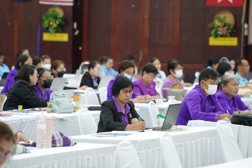 เทศบาลนครแม่สอดจัดโครงการพัฒนาศักยภาพครูด้านการจัดการเรียนรู้ที่เน้นทักษะในศตวรรษที่ 21