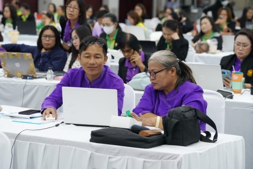 เทศบาลนครแม่สอดจัดโครงการพัฒนาศักยภาพครูด้านการจัดการเรียนรู้ที่เน้นทักษะในศตวรรษที่ 21