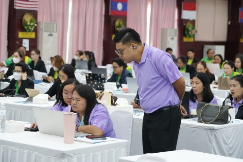 เทศบาลนครแม่สอดจัดโครงการพัฒนาศักยภาพครูด้านการจัดการเรียนรู้ที่เน้นทักษะในศตวรรษที่ 21