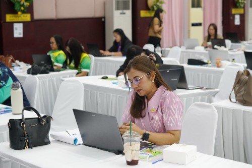 เทศบาลนครแม่สอดจัดโครงการพัฒนาศักยภาพครูด้านการจัดการเรียนรู้ที่เน้นทักษะในศตวรรษที่ 21