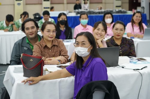 เทศบาลนครแม่สอดจัดโครงการพัฒนาศักยภาพครูด้านการจัดการเรียนรู้ที่เน้นทักษะในศตวรรษที่ 21