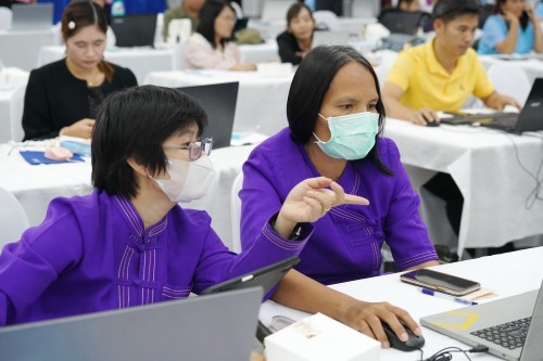 เทศบาลนครแม่สอดจัดโครงการพัฒนาศักยภาพครูด้านการจัดการเรียนรู้ที่เน้นทักษะในศตวรรษที่ 21