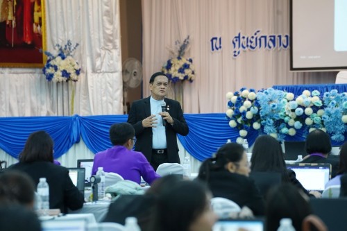 เทศบาลนครแม่สอดจัดโครงการพัฒนาศักยภาพครูด้านการจัดการเรียนรู้ที่เน้นทักษะในศตวรรษที่ 21