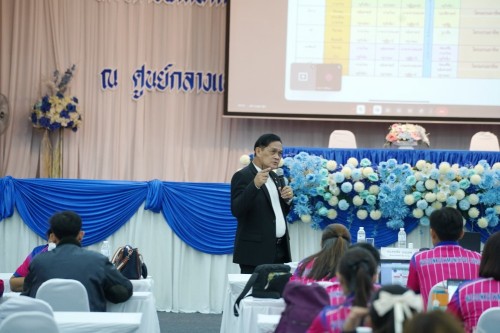 เทศบาลนครแม่สอดจัดโครงการพัฒนาศักยภาพครูด้านการจัดการเรียนรู้ที่เน้นทักษะในศตวรรษที่ 21