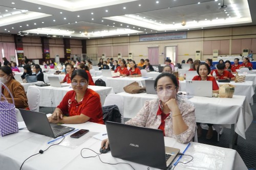 เทศบาลนครแม่สอดจัดโครงการพัฒนาศักยภาพครูด้านการจัดการเรียนรู้ที่เน้นทักษะในศตวรรษที่ 21