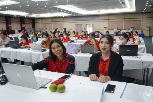 เทศบาลนครแม่สอดจัดโครงการพัฒนาศักยภาพครูด้านการจัดการเรียนรู้ที่เน้นทักษะในศตวรรษที่ 21