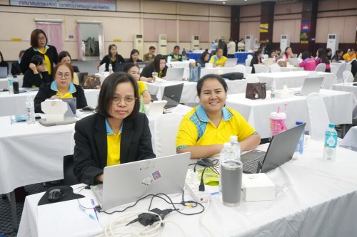 เทศบาลนครแม่สอดจัดโครงการพัฒนาศักยภาพครูด้านการจัดการเรียนรู้ที่เน้นทักษะในศตวรรษที่ 21