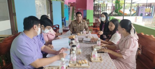 เทศบาลนครแม่สอดลงพื้นที่ตรวจเยี่ยมการดำเนินโครงการอาหารกลางวันโรงเรียนแม่สอด