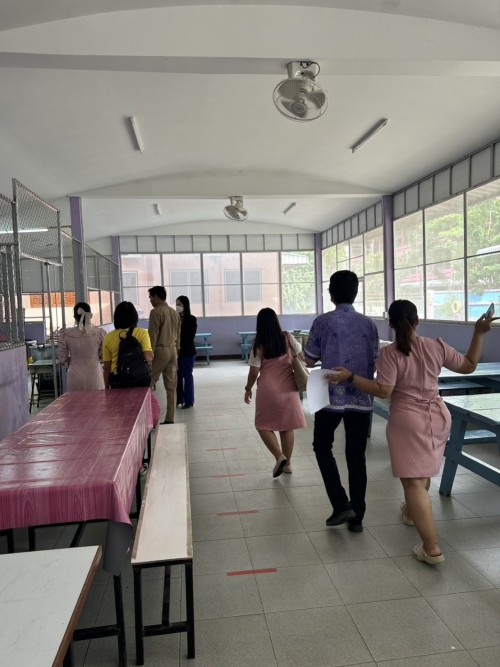 เทศบาลนครแม่สอดลงพื้นที่ตรวจเยี่ยมการดำเนินโครงการอาหารกลางวันโรงเรียนแม่สอด