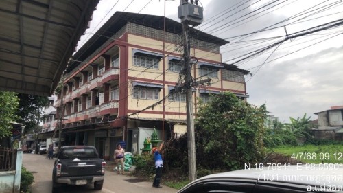 เจ้าหน้าที่กองยุทธศาสตร์และงบประมาณ ดำเนินการถามคำร้องจัดระเบียบสายเคเบิ้ลทีวี  เพื่อการศึกษาเทศบาลนครแม่สอด ชุมชนประชารักษ์และบัวคูณ