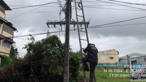 เจ้าหน้าที่กองยุทธศาสตร์และงบประมาณ ดำเนินการถามคำร้องจัดระเบียบสายเคเบิ้ลทีวี  เพื่อการศึกษาเทศบาลนครแม่สอด ชุมชนประชารักษ์และบัวคูณ