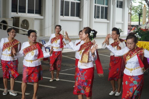 เทศบาลนครแม่สอดจัดโครงการจัดงานปนะเพณีแห่เทียนจำนำพรรษา ประจำปีพ.ศ. 2568