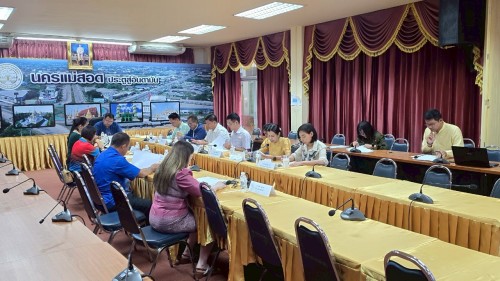 ประชุมคณะกรรมการคัดเลือกบุคลากรเพื่อยกย่องและเชิดชูเกียรติของเทศบาลนครแม่สอด ประจำปีงบประมาณ พ.ศ. 2568 ครั้งที่ 1/2568 