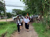 คุณกัญจน์ณัฏฐ์ หริรักษ์ ผู้อำนวยการกองสวัสดิการสังคม ลงพื้นที่ชุมชนอิสลาม เพื่อให้การเยี่ยมครอบครัวเด็กที่อยู่ในภาวะยากลำบาก 