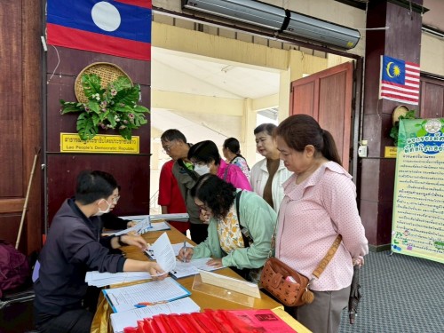 เทศบาลนครแม่สอด จัดโครงการอบรมลดภาวะโลกร้อน ประจำปีงบประมาณ 2568