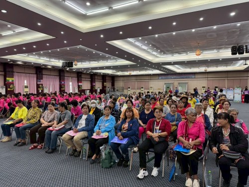 เทศบาลนครแม่สอด จัดโครงการอบรมลดภาวะโลกร้อน ประจำปีงบประมาณ 2568