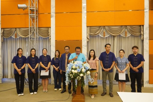 เทศบาลนครแม่สอดจัดพิธีมอบทุนการศึกษา โครงการทุนการศึกษาสำหรับนักศึกษาและการช่วยเหลือนักเรียนในเขตเทศบาลนครแม่สอด ประจำปี 2568