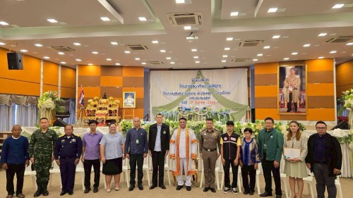 เข้าร่วมพิธีมอบวุฒิบัตรโครงการส่งเสริมสุขภาพผู้สูงอายุ สร้างจิตสดใส ร่างกายแข็งแรง รุ่นที่ 3 และโครงการพัฒนาศักยภาพผู้สูงอายุเทศบาลนครแม่สอด ประจำปีงบประมาณ พ.ศ. 2568 