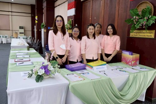 โครงการอบรมเชิงปฏิบัติการพนักงานครู และบุคลากรทางการศึกษา วันที่ 1