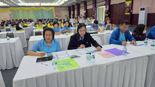 โครงการอบรมเชิงปฏิบัติการพนักงานครู และบุคลากรทางการศึกษา วันที่ 1