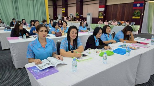 โครงการอบรมเชิงปฏิบัติการพนักงานครู และบุคลากรทางการศึกษา วันที่ 1