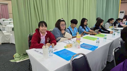 โครงการอบรมเชิงปฏิบัติการพนักงานครู และบุคลากรทางการศึกษา วันที่ 1