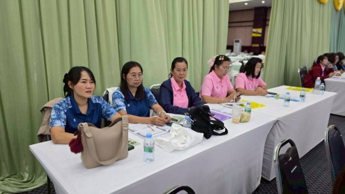 โครงการอบรมเชิงปฏิบัติการพนักงานครู และบุคลากรทางการศึกษา วันที่ 1