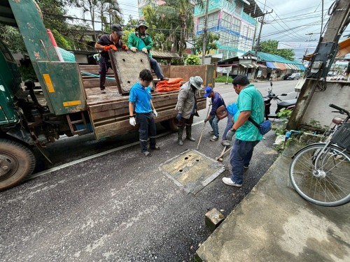 วันพุธที่ 24 กันยายน 2568 กองช่างสุขาภิบาลออกปฎิบัติงานภาคสนาม จำนวน 5 แห่ง