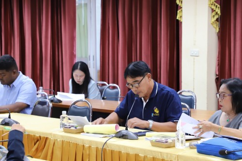 ทน.แม่สอด ประชุมคณะกรรมการพัฒนาเทศบาลนครแม่สอดเพื่อพิจารณาร่างแผนพัฒนาท้องถิ่น (พ.ศ.2566 - 2570) เพิ่มเติม ครั้งที่ 3/2568 ร่างแผนการดำเนินงาน ประจำปีงบประมาณ พ.ศ. 2569