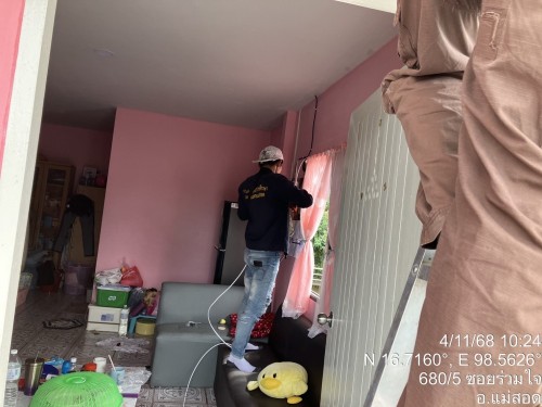 เจ้าหน้าที่กองยุทธศาสตร์และงบประมาณ ดำเนินการตามคำร้อง ขอติดตั้งเคเบิ้ลทีวี ชุมชนร่วมใจ