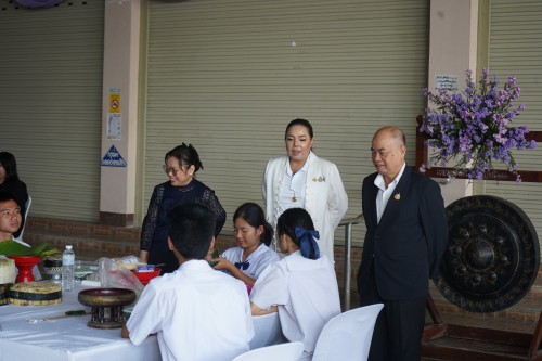 เทศบาลนครแม่สอดจัดกิจกรรมวันลอยกระทง ประจำปี 2568