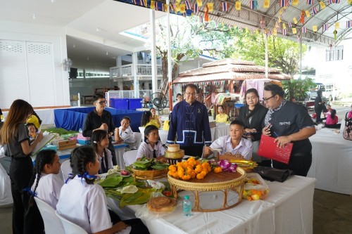 เทศบาลนครแม่สอดจัดกิจกรรมวันลอยกระทง ประจำปี 2568