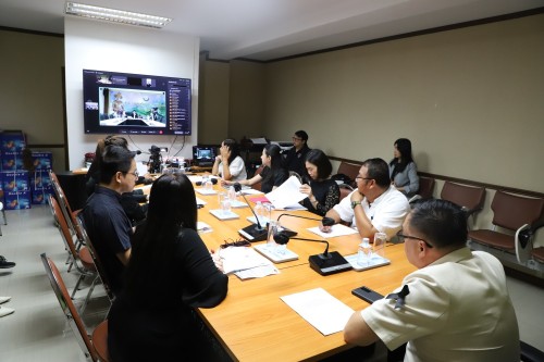 กองยุทธศาสตร์และงบประมาณ จัดการประชุมชี้แจงแนวทางการเข้าเฝ้าถวายบังคมกราบพระบรมศพ สมเด็จพระนางเจ้าสิริกิติ์ พระบรมราชินีนาถ พระบรมราชชนนีพันปีหลวง