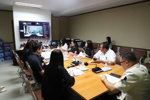 กองยุทธศาสตร์และงบประมาณ จัดการประชุมชี้แจงแนวทางการเข้าเฝ้าถวายบังคมกราบพระบรมศพ สมเด็จพระนางเจ้าสิริกิติ์ พระบรมราชินีนาถ พระบรมราชชนนีพันปีหลวง