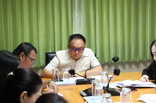 กองยุทธศาสตร์และงบประมาณ จัดการประชุมชี้แจงแนวทางการเข้าเฝ้าถวายบังคมกราบพระบรมศพ สมเด็จพระนางเจ้าสิริกิติ์ พระบรมราชินีนาถ พระบรมราชชนนีพันปีหลวง