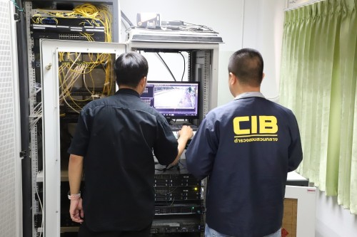 เจ้าหน้าที่กองยุทธศาสตร์และงบประมาณ ดำเนินการตามคำขอใช้ข้อมูลจากกล้องวงจรปิด