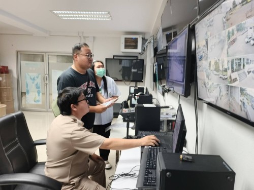 เจ้าหน้าที่กองยุทธศาสตร์และงบประมาณ ดำเนินการตามคำขอใช้ข้อมูลจากกล้องวงจรปิด