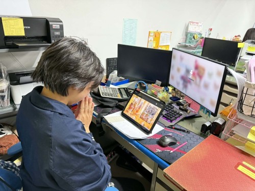 เทศบาลนครแม่สอดเข้าร่วมพิธีเจริญพระพุทธมนต์ บำเพ็ญจิตตภาวนา (ออนไลน์) วัดเขียนเขต พระอารามหลวง จ.ปทุมธานี