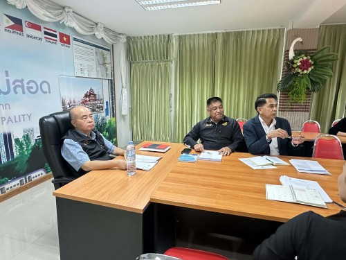 กองการศึกษาจัดประชุมผู้อำนวยการสถานศึกษาและผู้อำนวยการศูนย์เด็กเล็กในสังกัดเทศบาลนครแม่สอด ครั้งที่ 5/2568