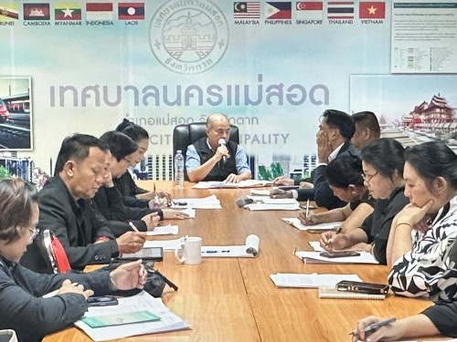 กองการศึกษาจัดประชุมผู้อำนวยการสถานศึกษาและผู้อำนวยการศูนย์เด็กเล็กในสังกัดเทศบาลนครแม่สอด ครั้งที่ 5/2568