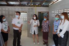 พิธีมอบที่อยู่อาศัยแก่ผู้สูงอายุชุมชนสองแคว 1 ซึ่งประสบปัญหาที่อยู่อาศัยถูกน้ำกัดเซาะ ทรุดพัง