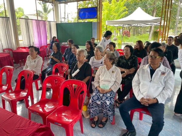 LINE_ALBUM_68.05.07 คก.ส่งเสริมฯ สว ชช.แม่สอดวิลล่า_251117_105