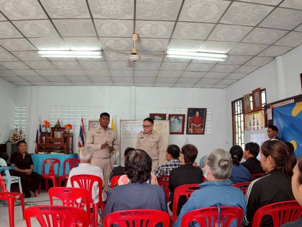 LINE_ALBUM_68.11.17 คก.จัดทำแผนชช.สองแคว 2_251117_15