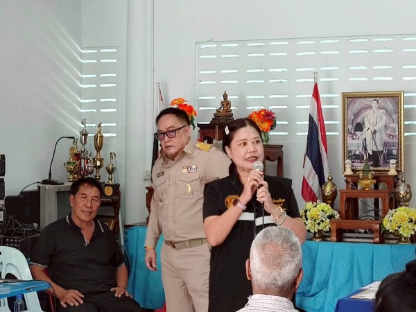 LINE_ALBUM_68.11.17 คก.จัดทำแผนชช.สองแคว 2_251117_27