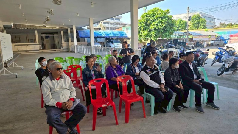 LINE_ALBUM_68.11.18 คก.จัดทำแผนชช.ชุมพลพัฒนา_251209_6