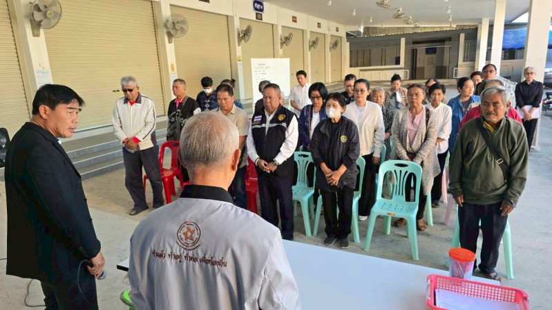 LINE_ALBUM_68.11.18 คก.จัดทำแผนชช.ชุมพลพัฒนา_251209_29