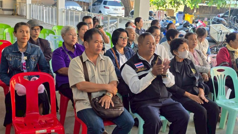 LINE_ALBUM_68.11.18 คก.จัดทำแผนชช.ชุมพลพัฒนา_251209_46