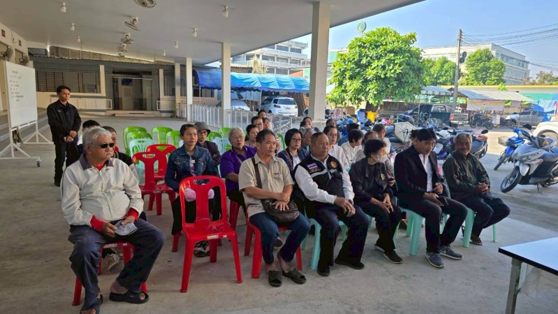 LINE_ALBUM_68.11.18 คก.จัดทำแผนชช.ชุมพลพัฒนา_251209_47