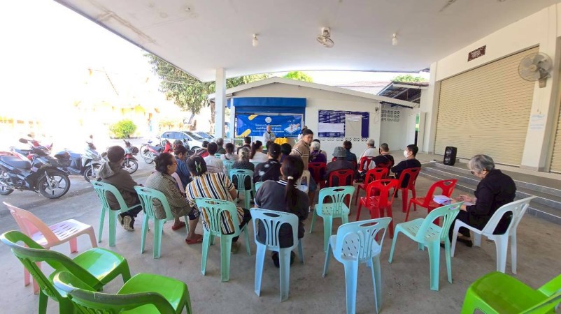 LINE_ALBUM_68.11.18 คก.จัดทำแผนชช.ชุมพลพัฒนา_251209_55