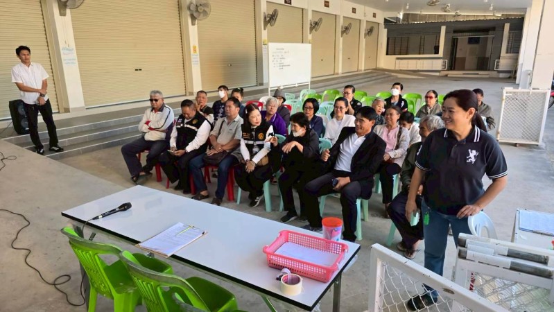 LINE_ALBUM_68.11.18 คก.จัดทำแผนชช.ชุมพลพัฒนา_251209_74